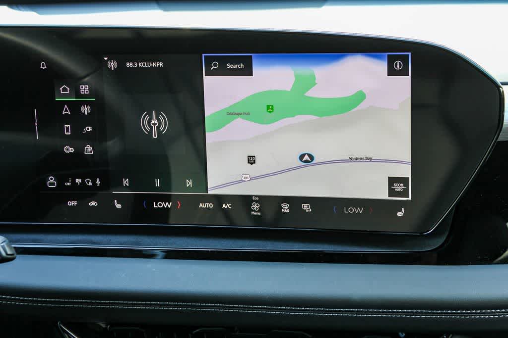 Thumbnail: 2025 Audi Q6 e-tron - 14