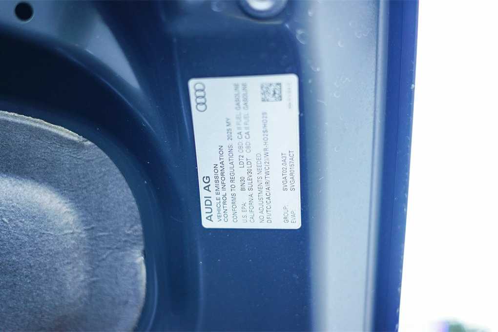 Thumbnail: 2025 Audi Q3 - 27