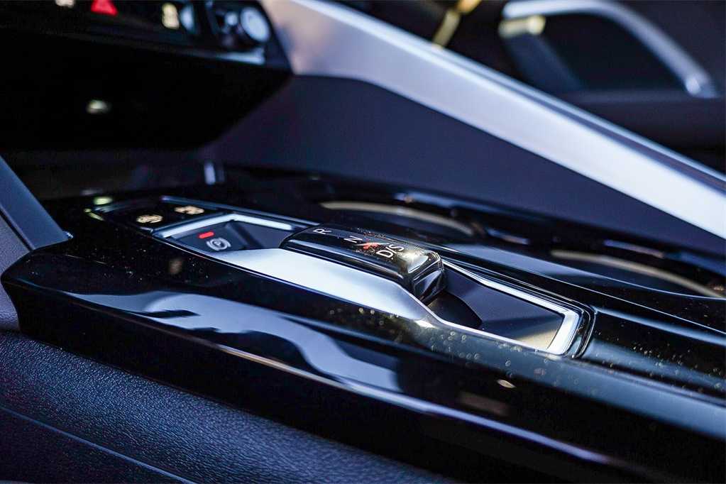 Thumbnail: 2025 Audi Q5 - 25