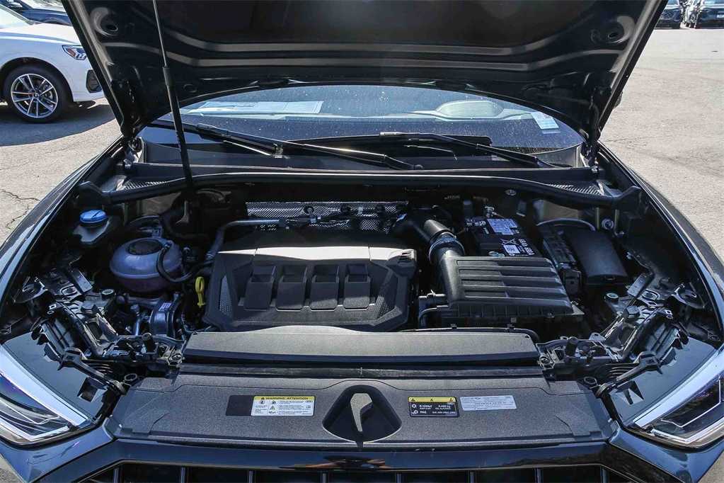 Thumbnail: 2025 Audi Q3 - 27