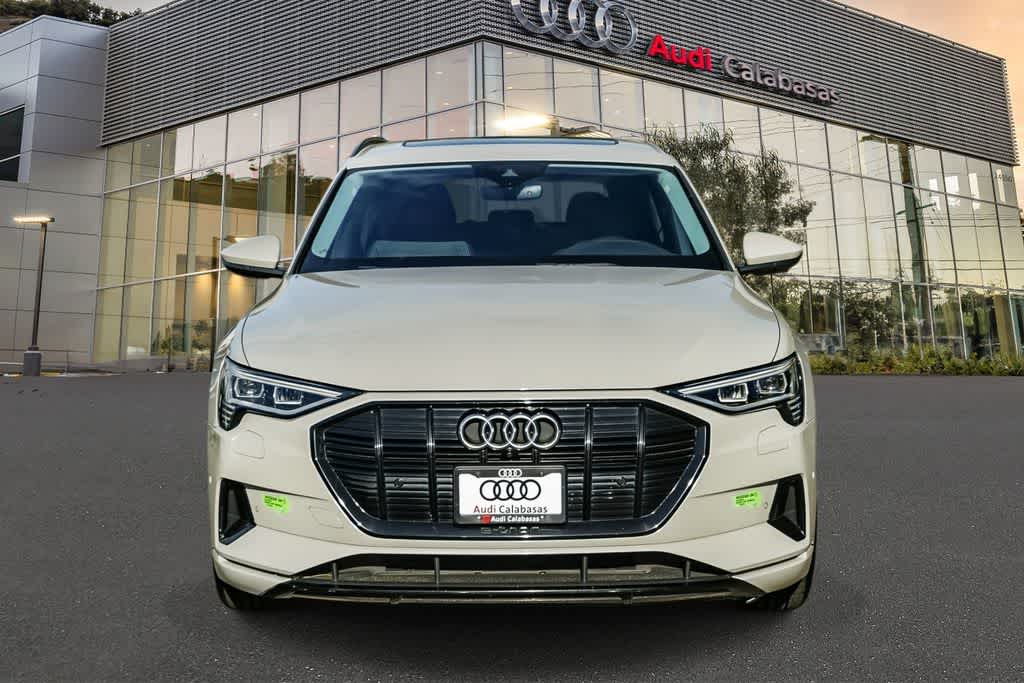 Thumbnail: 2021 Audi e-tron - 6