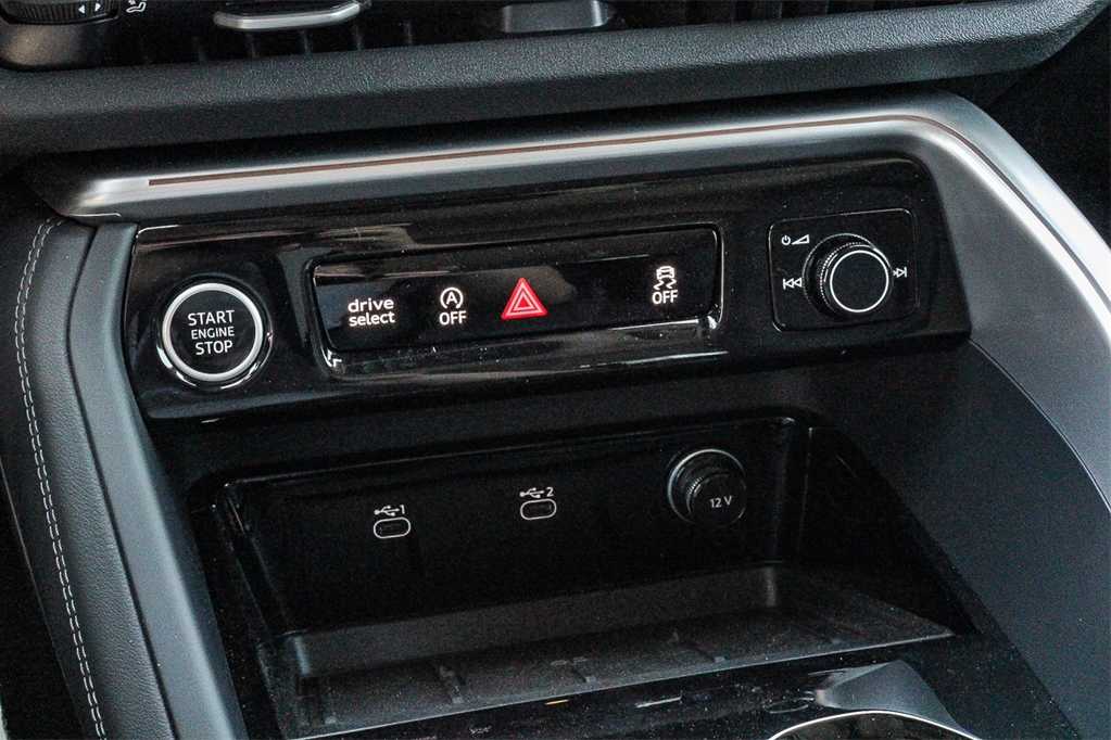 Thumbnail: 2025 Audi Q5 - 28