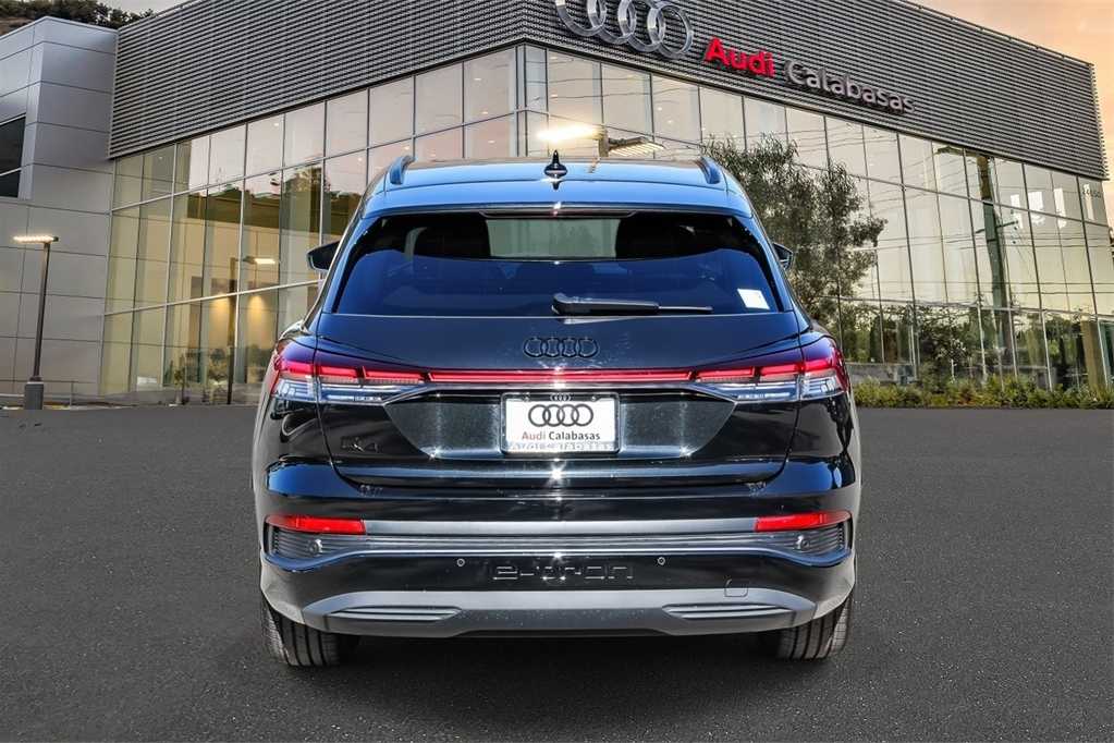 Thumbnail: 2025 Audi Q4 e-tron - 3