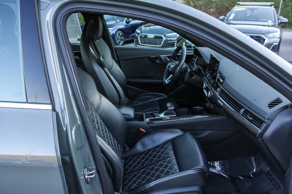 Thumbnail: 2023 Audi S4 - 18