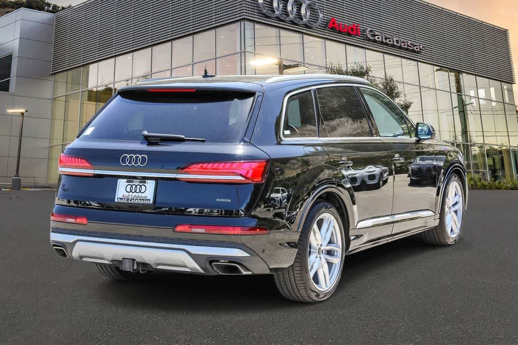 Thumbnail: 2025 Audi Q7 - 4
