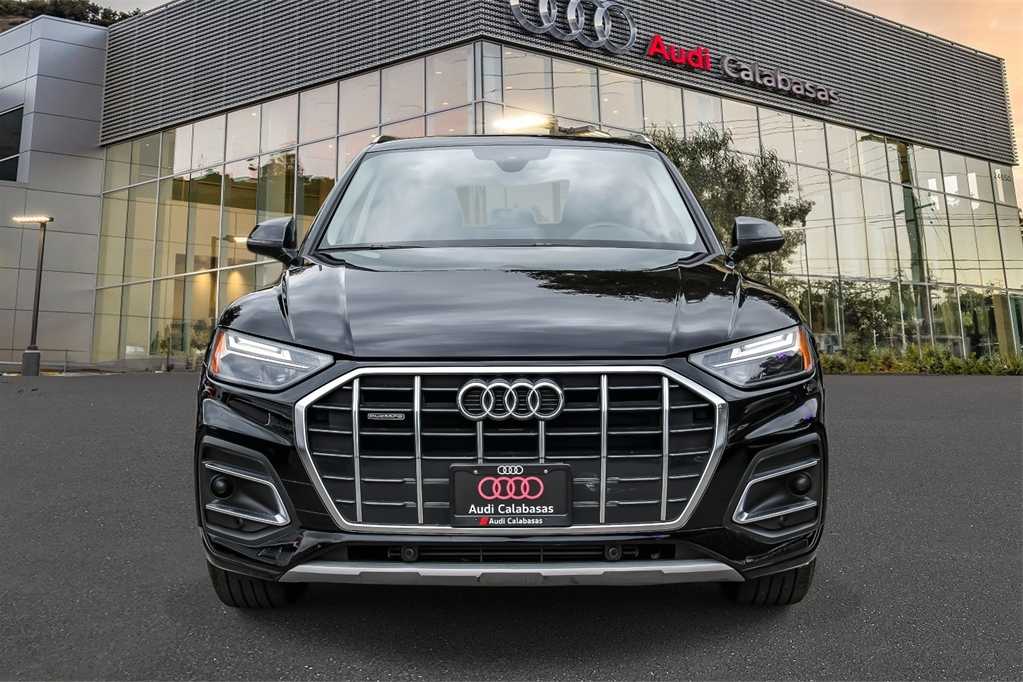 Thumbnail: 2023 Audi Q5 - 6