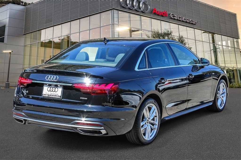 Thumbnail: 2021 Audi A4 - 4