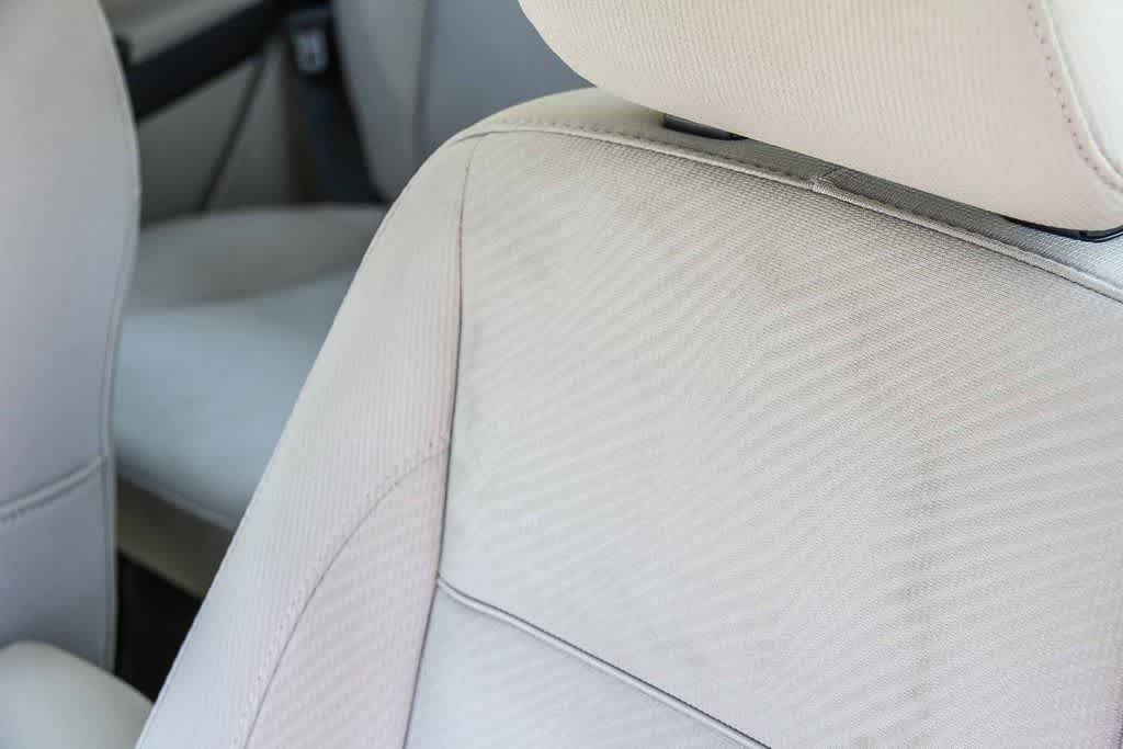 Thumbnail: 2017 Ford Focus - 23