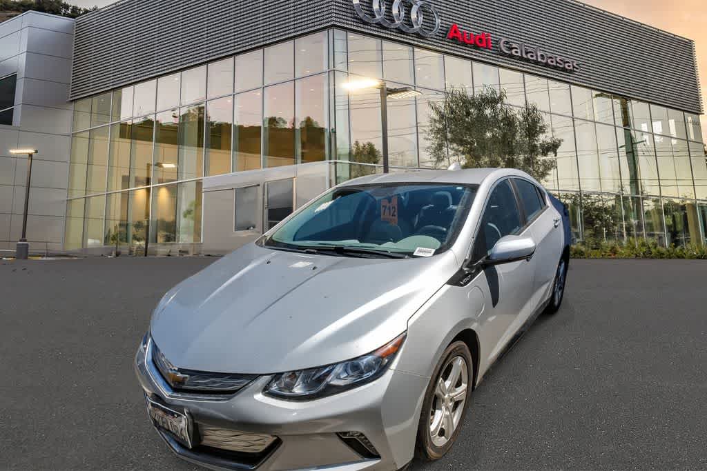 2017 Chevrolet Volt LT -
                  Calabasas, CA