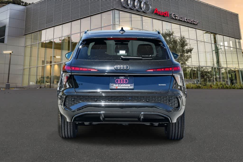 Thumbnail: 2026 Audi Q3 - 5