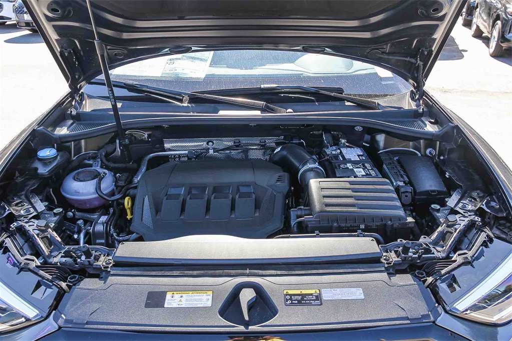 Thumbnail: 2025 Audi Q3 - 26