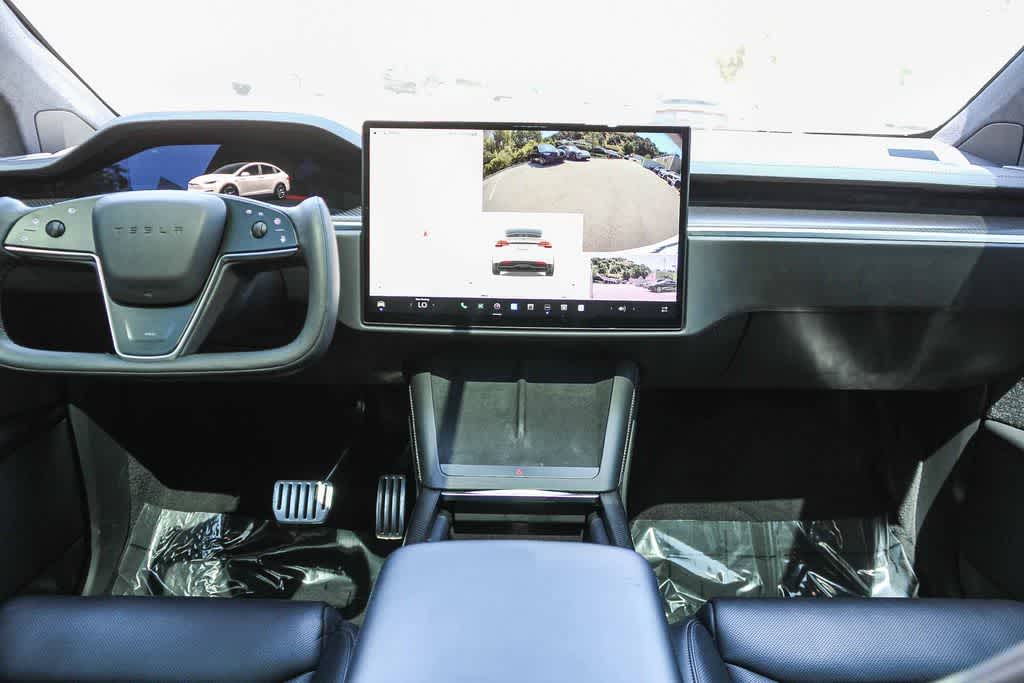 Thumbnail: 2022 Tesla Model X - 13