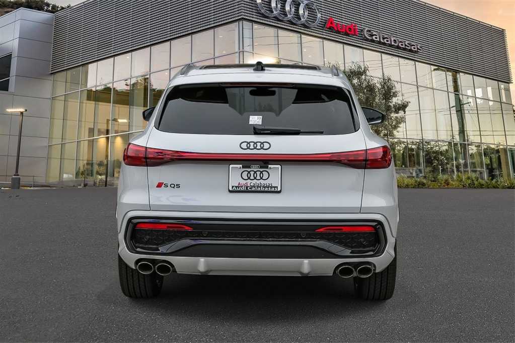 Thumbnail: 2025 Audi SQ5 - 5