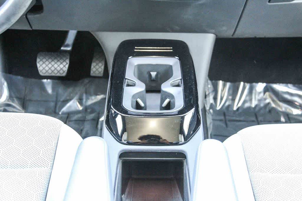Thumbnail: 2022 Volkswagen ID.4 - 16