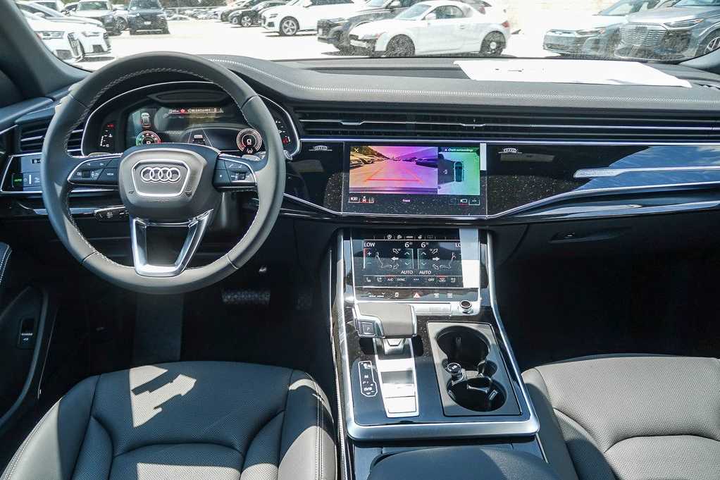 Thumbnail: 2026 Audi Q8 - 12