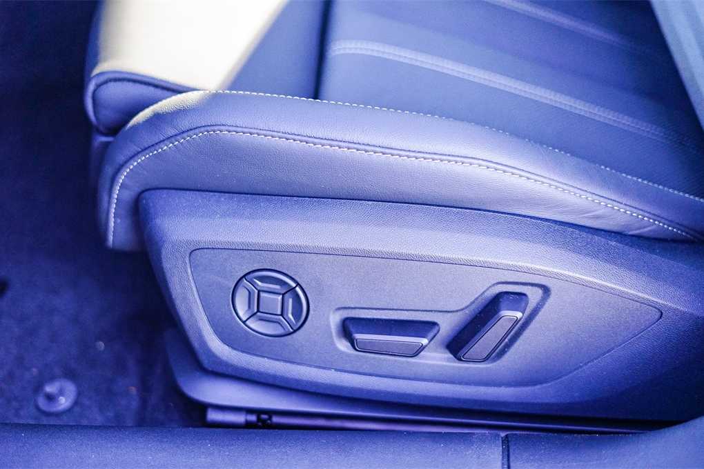 Thumbnail: 2025 Audi A5 - 20