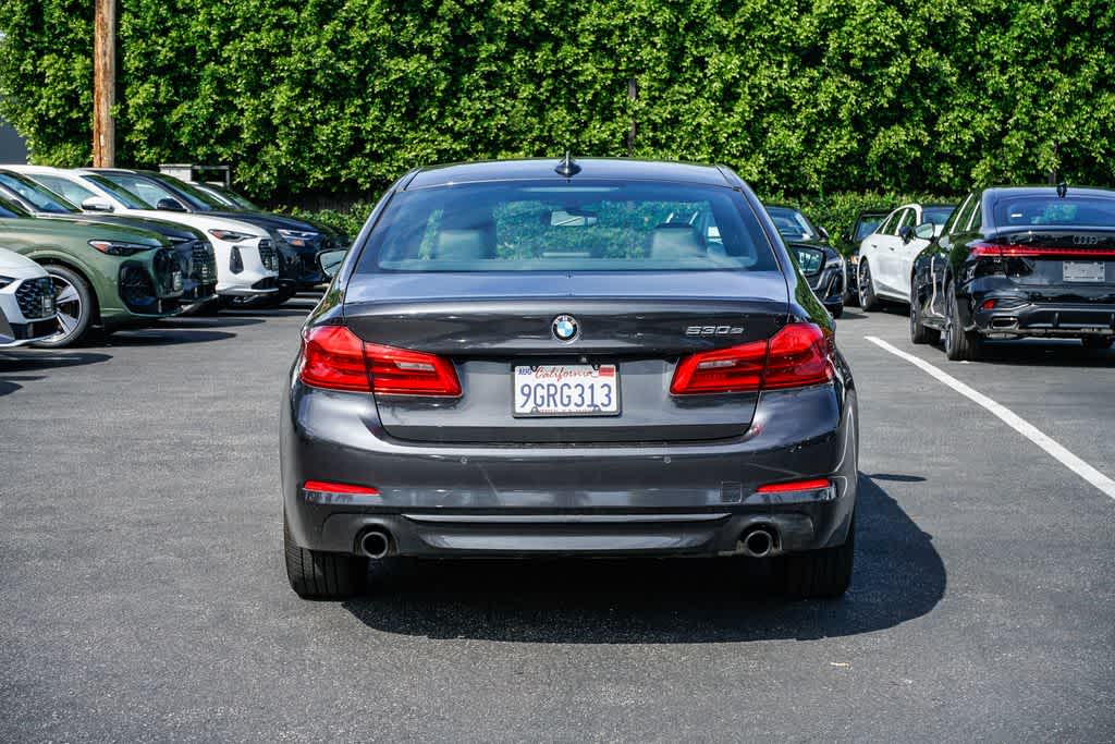 Thumbnail: 2019 BMW 5 Series - 3