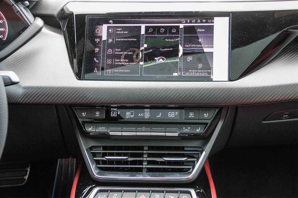 Thumbnail: 2026 Audi e-tron GT - 14