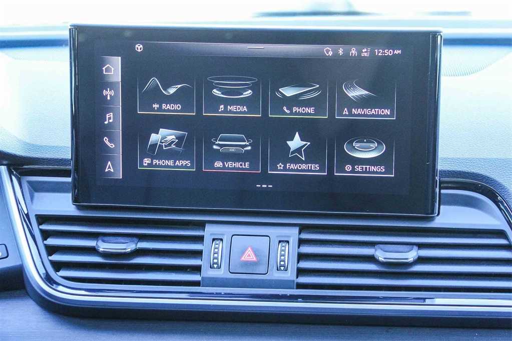 Thumbnail: 2023 Audi Q5 - 15