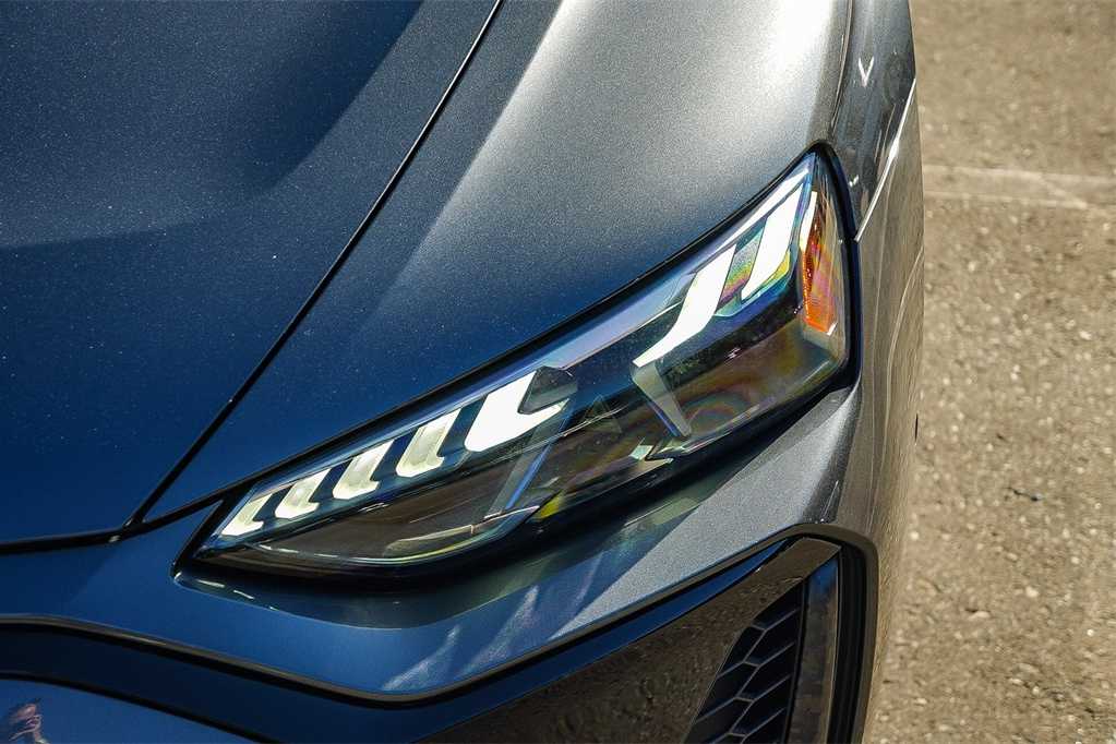 Thumbnail: 2026 Audi RS e-tron GT - 8