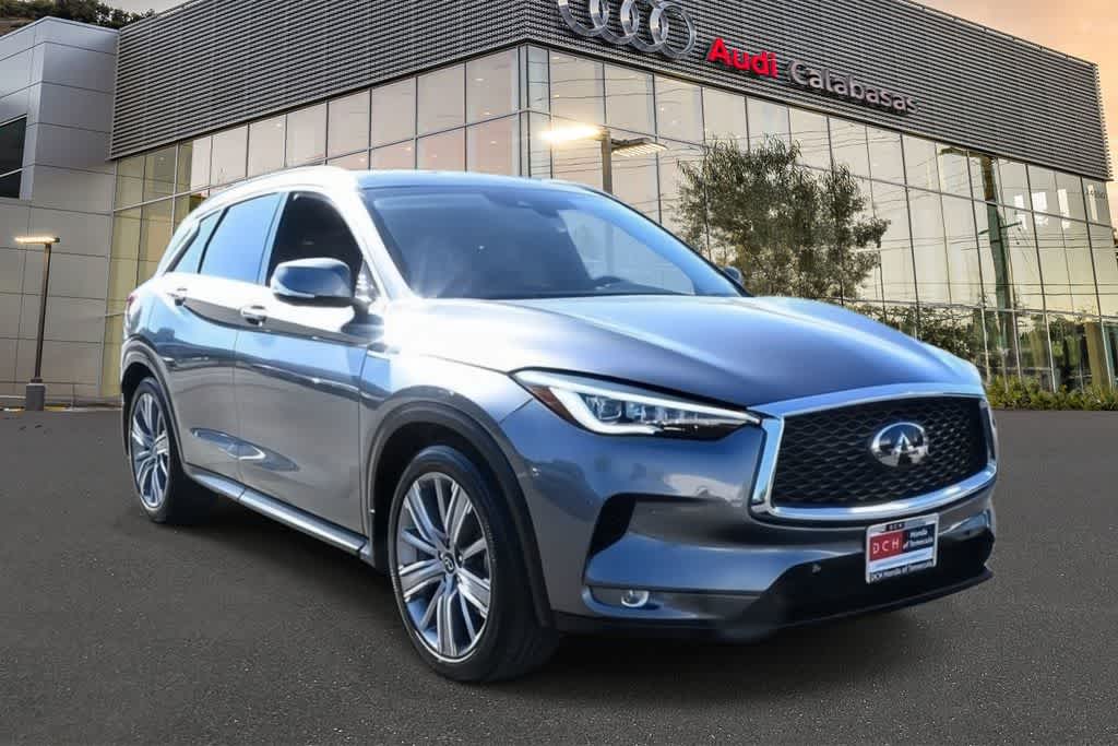 Thumbnail: 2021 INFINITI QX50 - 3