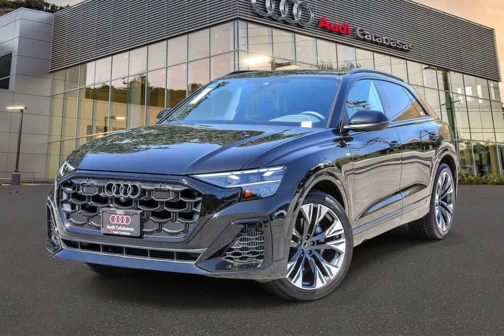 Thumbnail: 2026 Audi Q8 - 1