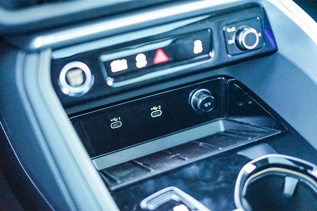 Thumbnail: 2025 Audi Q5 - 23