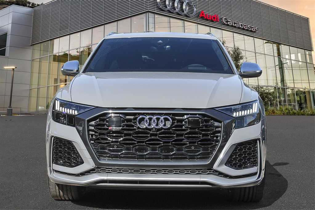 Thumbnail: 2023 Audi RS Q8 - 2