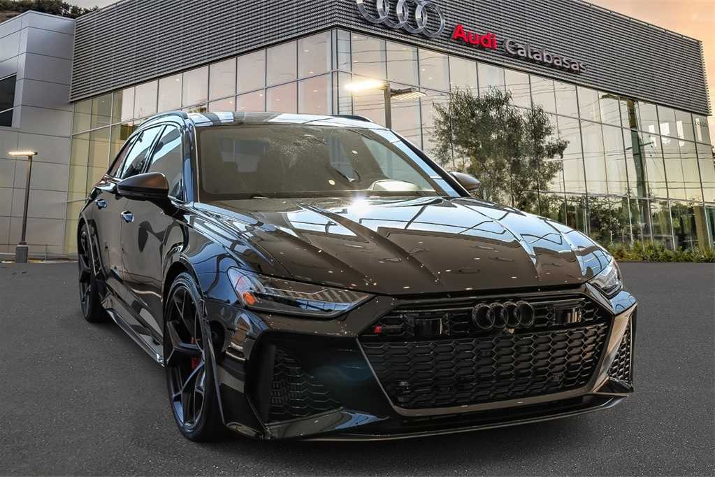 Thumbnail: 2025 Audi RS 6 - 3