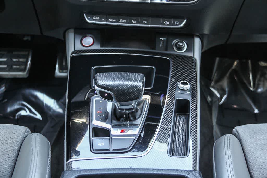 Thumbnail: 2023 Audi SQ5 - 14