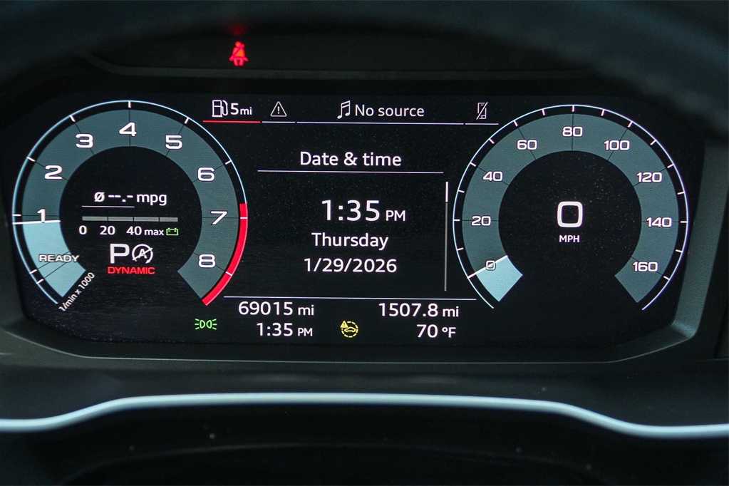 Thumbnail: 2022 Audi Q3 - 24