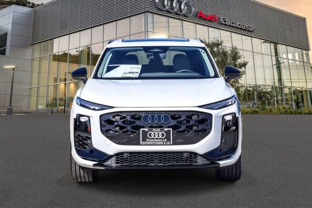 Thumbnail: 2026 Audi Q3 - 2