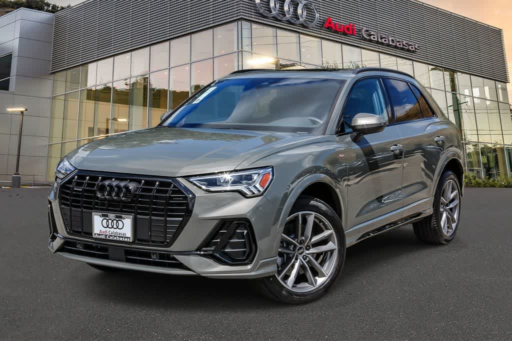 Thumbnail: 2025 Audi Q3 - 1