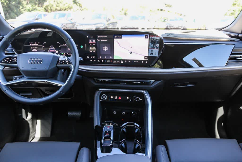 Thumbnail: 2025 Audi Q5 - 13