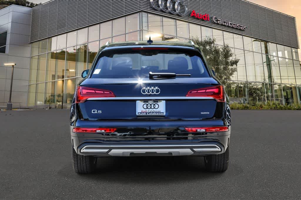 Thumbnail: 2023 Audi Q5 - 3