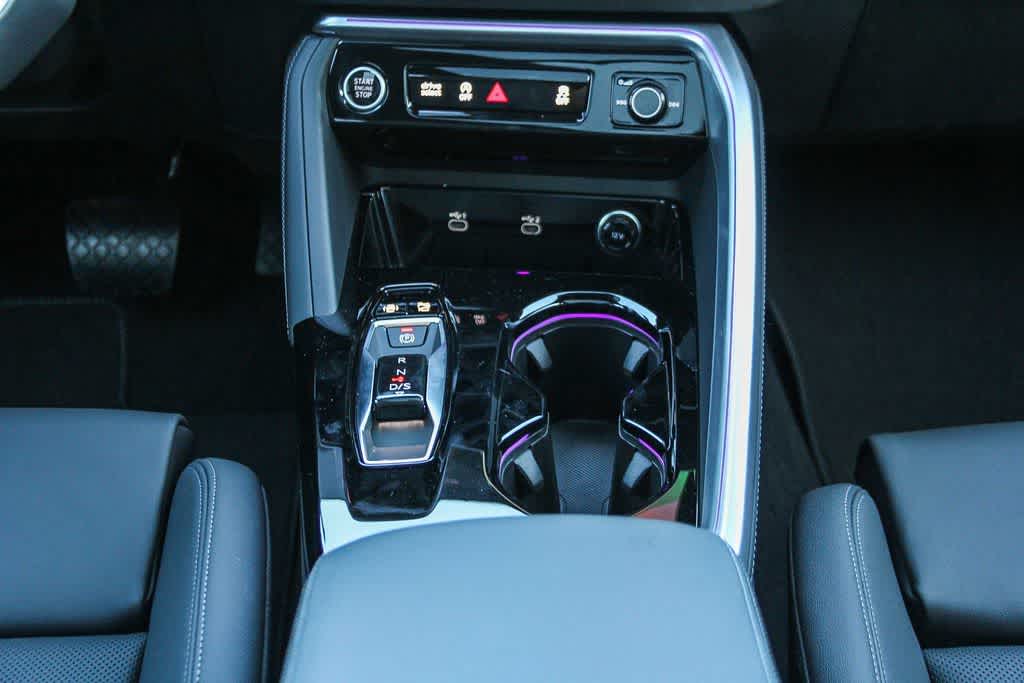 Thumbnail: 2025 Audi Q5 - 14