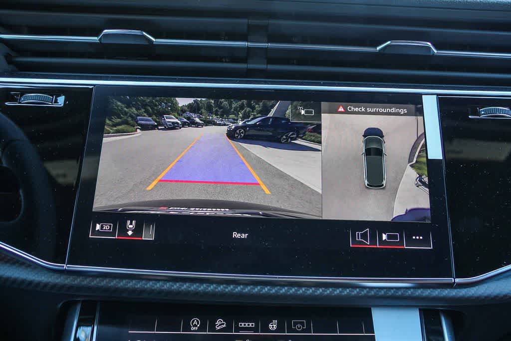 Thumbnail: 2026 Audi SQ7 - 23