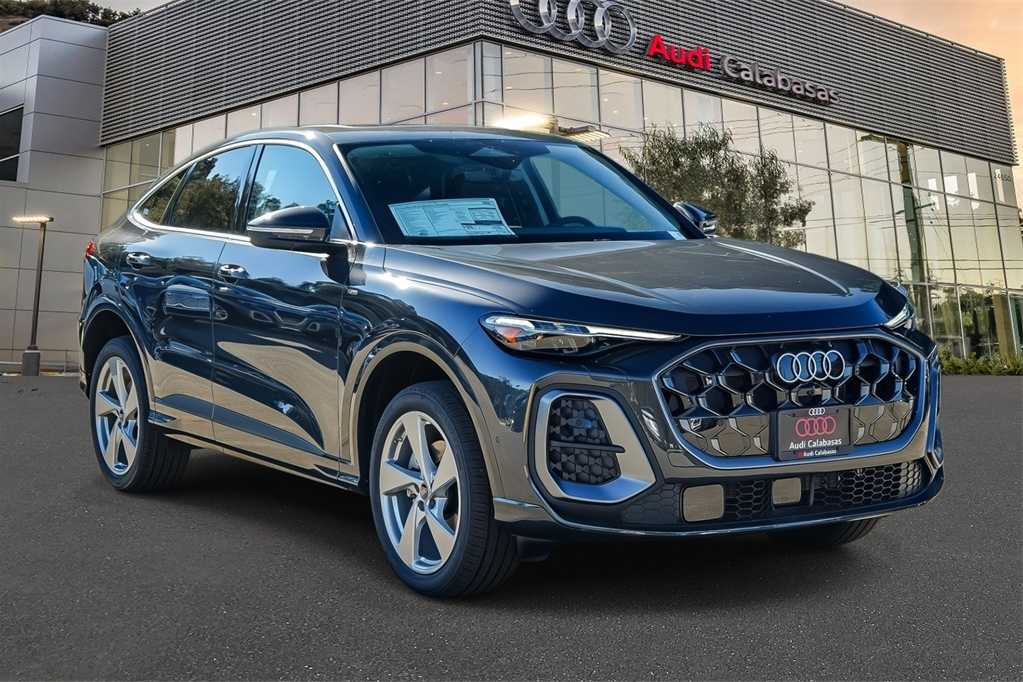 Thumbnail: 2025 Audi Q5 - 3