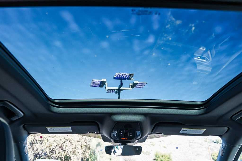 Thumbnail: 2025 Audi Q5 - 18