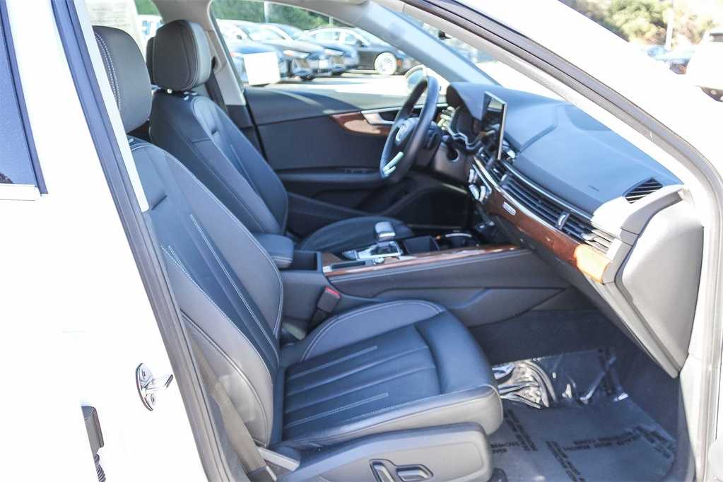 Thumbnail: 2022 Audi A4 - 18