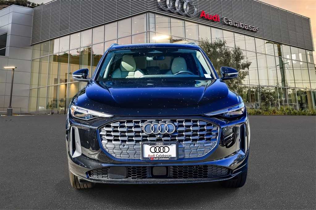 Thumbnail: 2025 Audi Q5 - 6