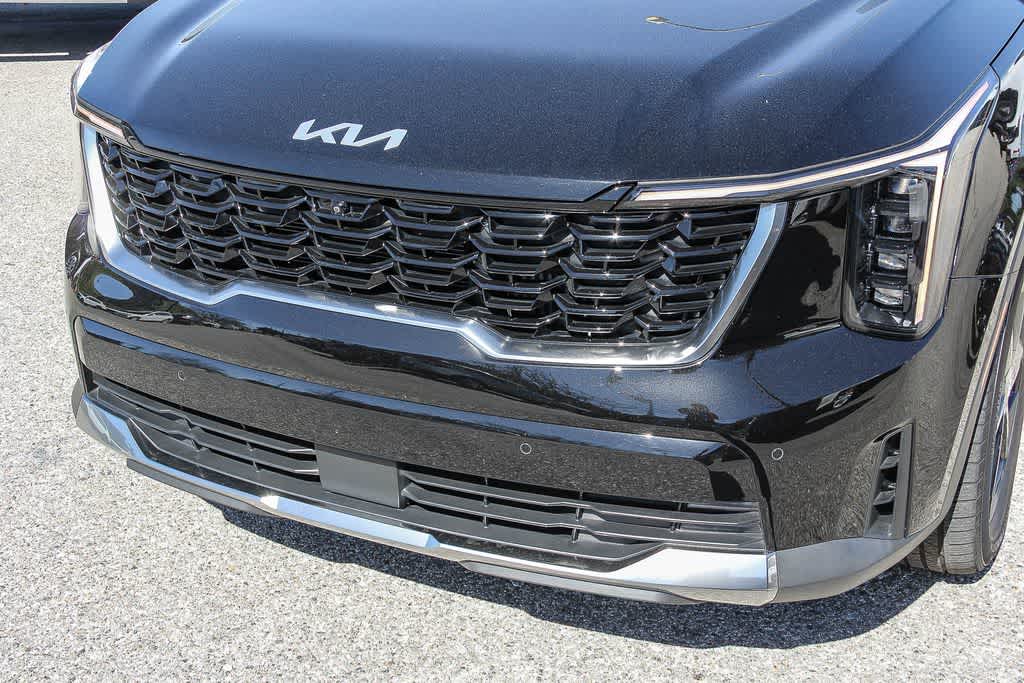 Thumbnail: 2025 Kia Sorento - 8
