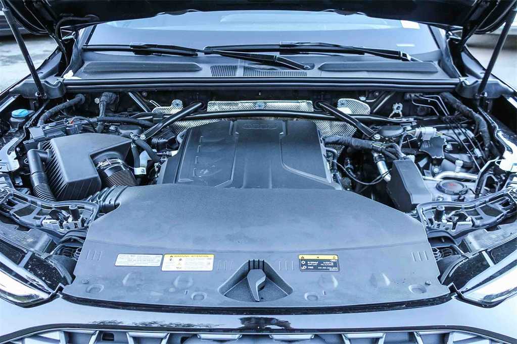 Thumbnail: 2025 Audi Q5 - 26