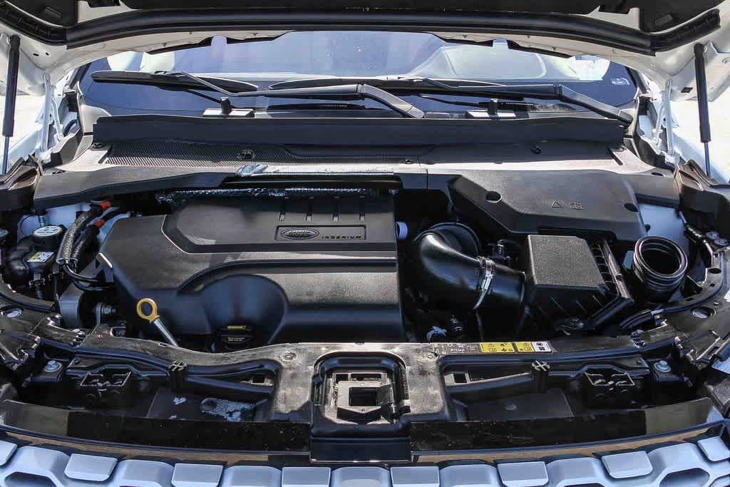 Thumbnail: 2021 Land Rover Discovery Sport - 27