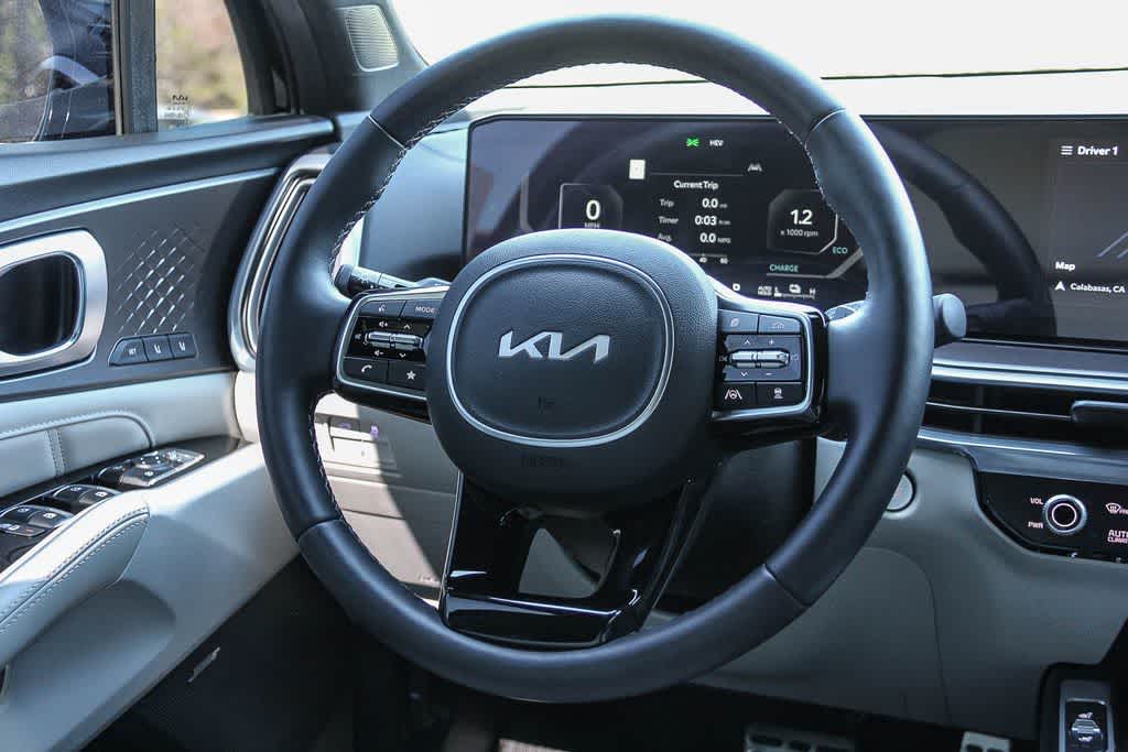 Thumbnail: 2025 Kia Sorento - 16