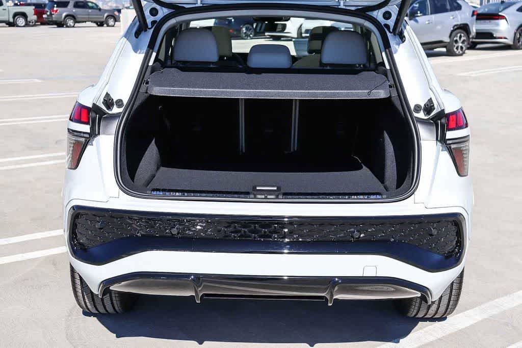 Thumbnail: 2026 Audi Q3 - 34