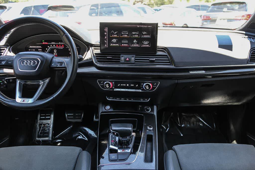 Thumbnail: 2023 Audi SQ5 - 13
