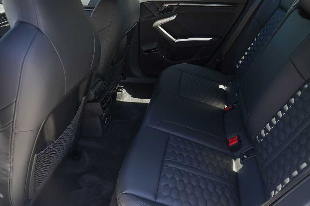 Thumbnail: 2026 Audi RS 3 - 21