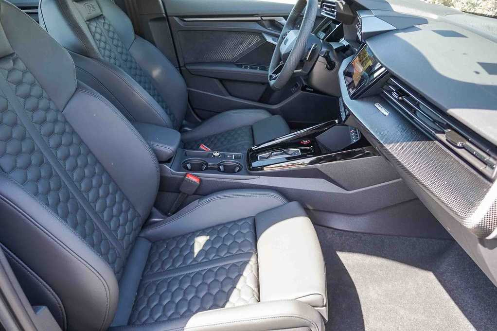 Thumbnail: 2026 Audi RS 3 - 19