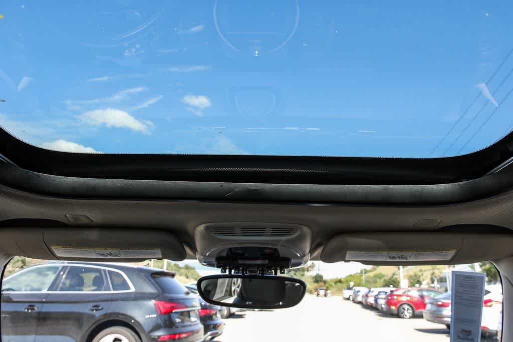 Thumbnail: 2019 MINI Cooper Hardtop - 12